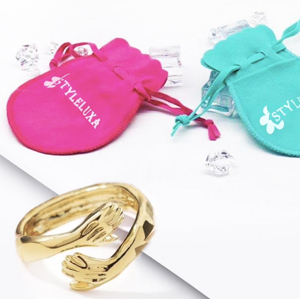 Hug ring